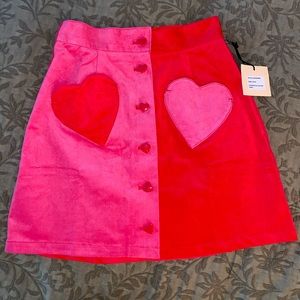 Pink and red heart skirt. Perfect for Valentine’s Day! Unworn. Size: M